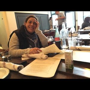 Meet your Posher, Melissa